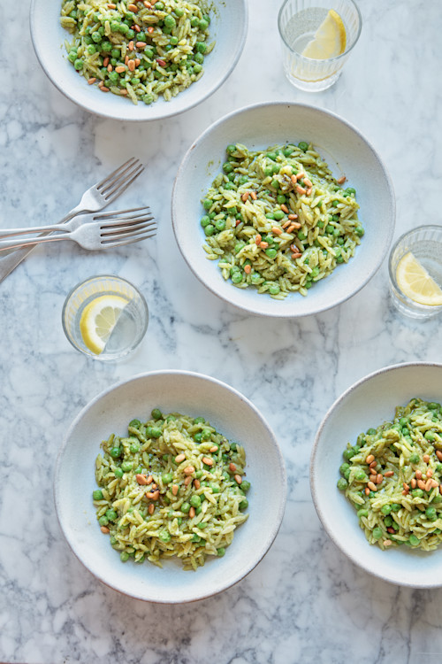 10-Minute Pea & Pesto Orzo