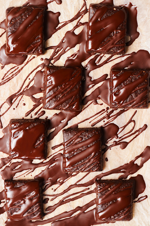 Raw Date & Hazelnut Brownies